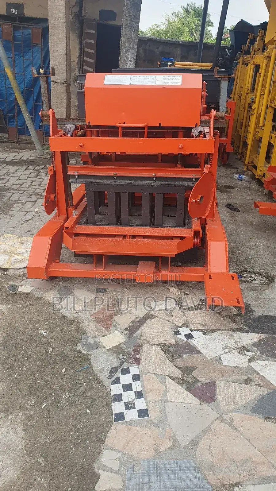 Concrete Block Making Machine