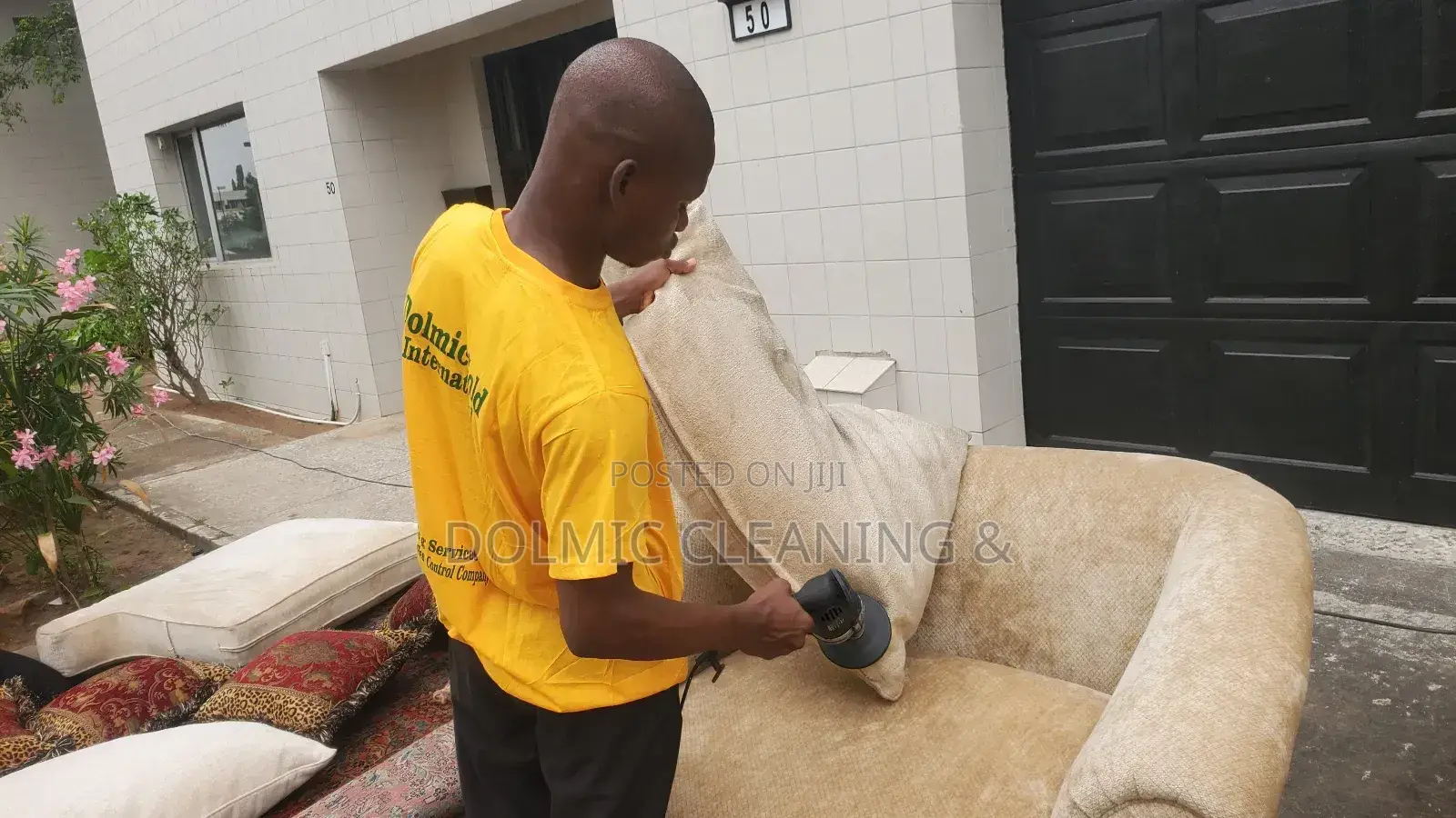 Furniture And Sofa Cleaning/Revamping