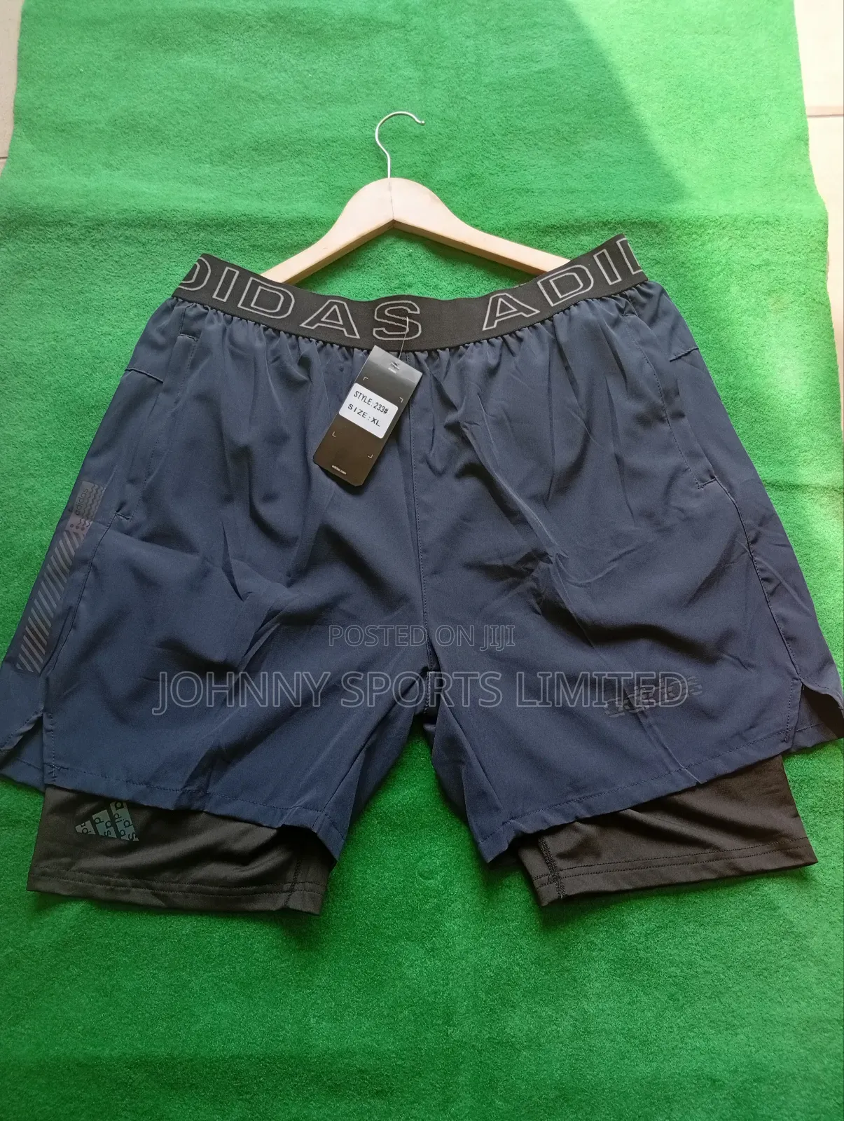 Sports Short With Inner Titte