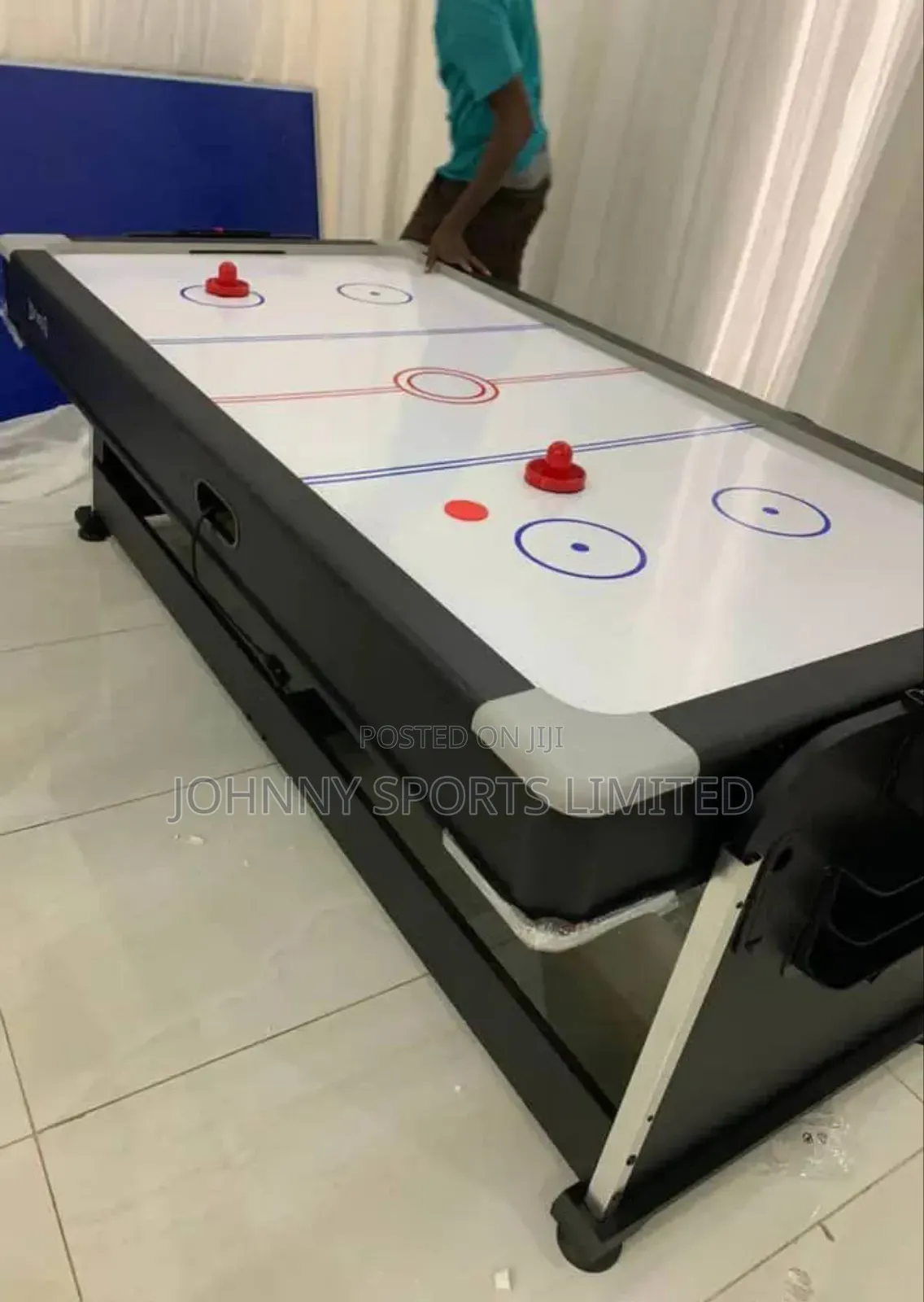 4 in 1 Snooker Board Air Hockey and Table Tennis Dinner