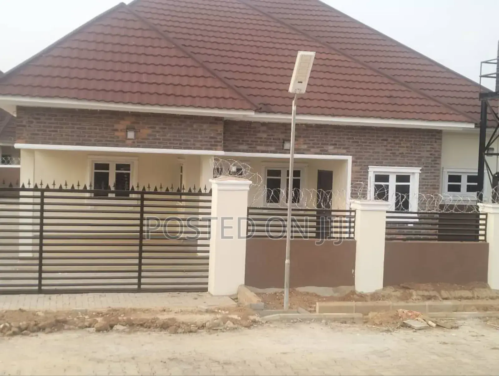 Furnished 3bdrm Bungalow in Almond Garden In, Enugu for sale