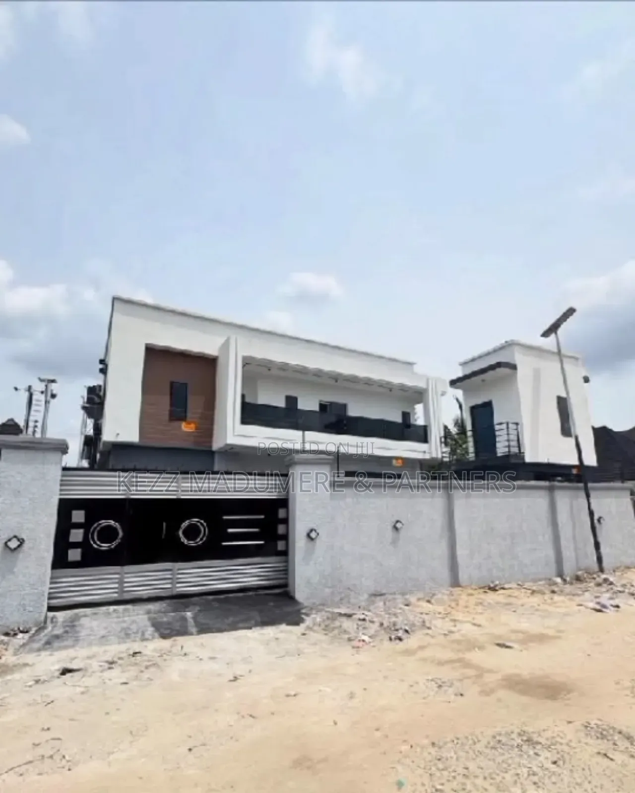 5bdrm Duplex in Ada George , Port for sale