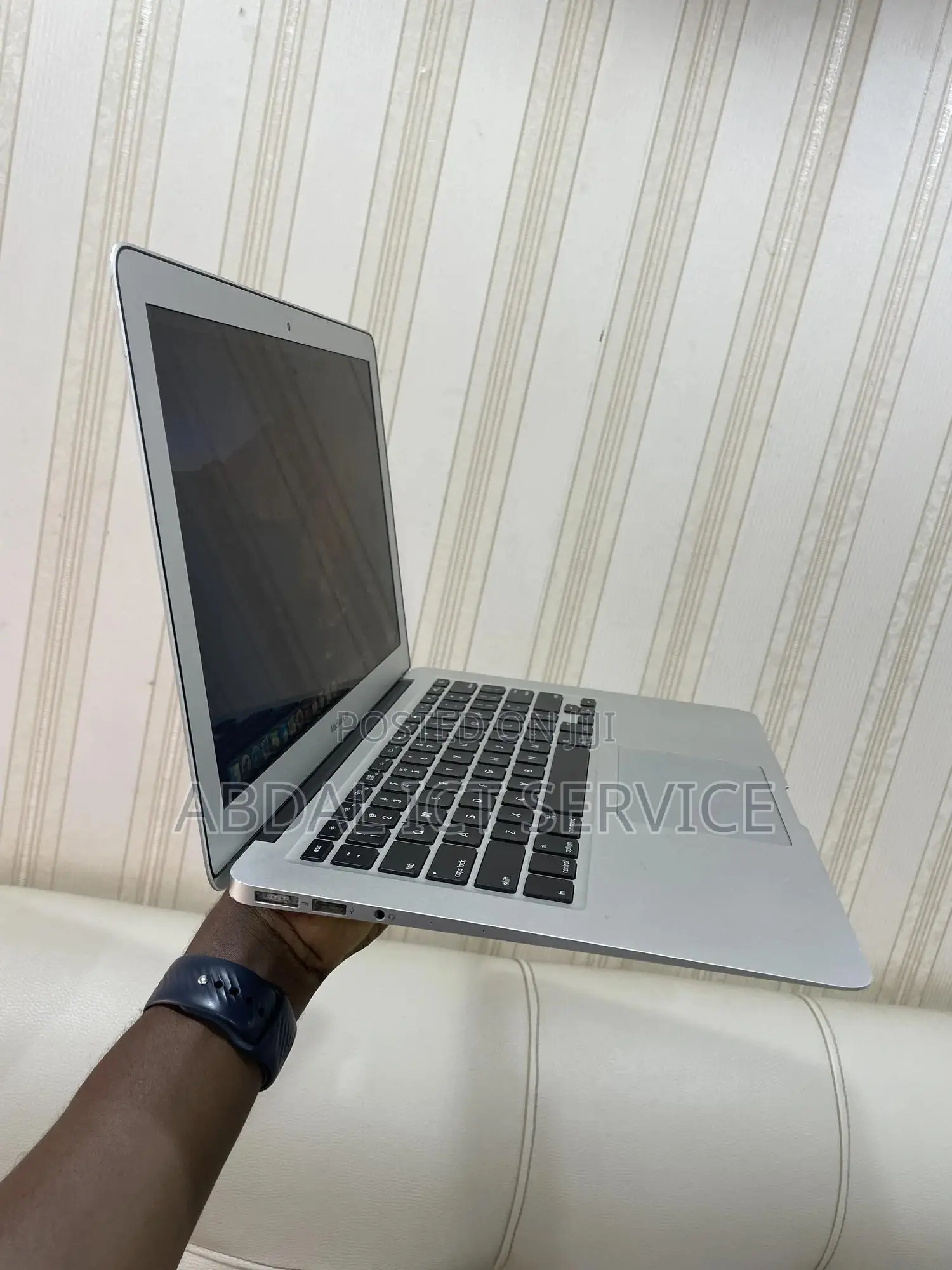 Laptop Apple MacBook Air 2017 8GB Intel Core i5 SSD 128GB