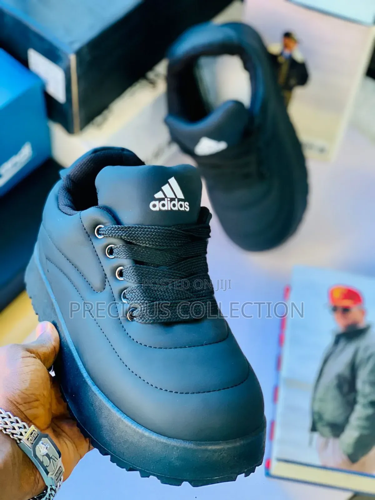 Luxury Adidas Unisex Lace Up Sneakers