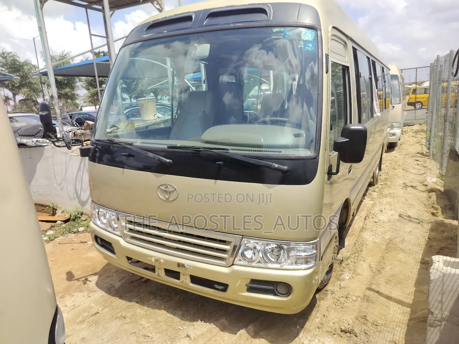 Toyota Coaster 2015 Gold