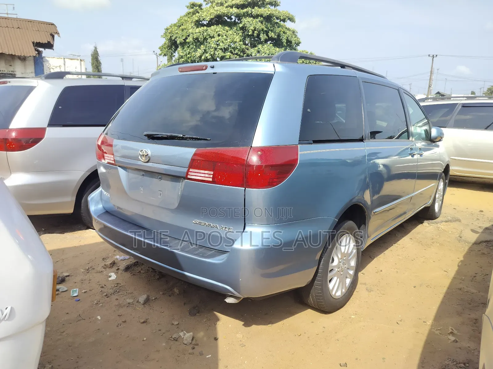 Toyota Sienna XLE 2005 Blue