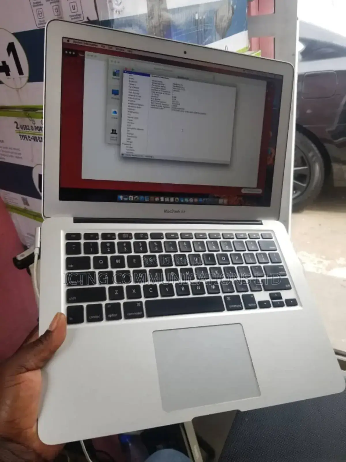 Laptop Apple MacBook Air 3GB Intel SSD 256GB
