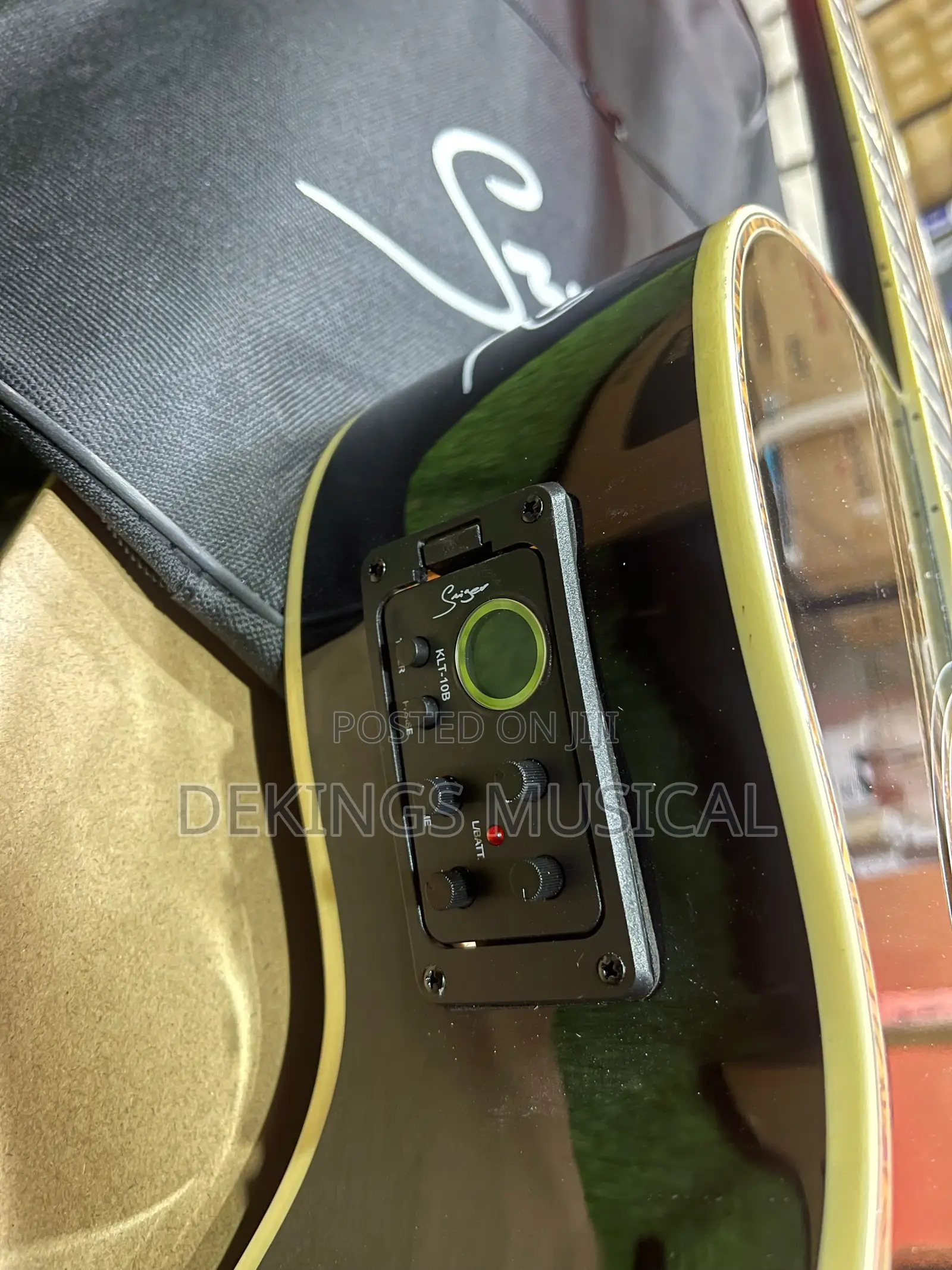 Smiger Semi-Acoustic Guitar Ga- H60 -Bk