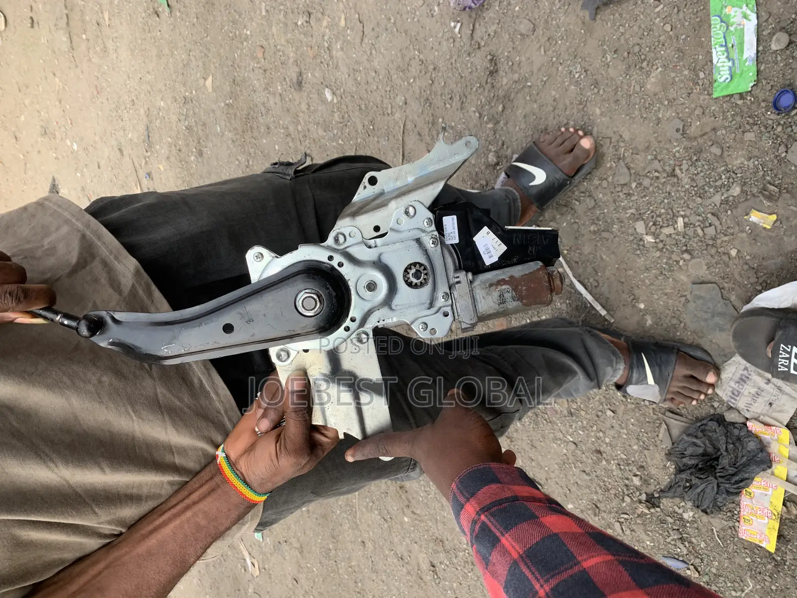 Toyota Highlander Boot Lifter 2012