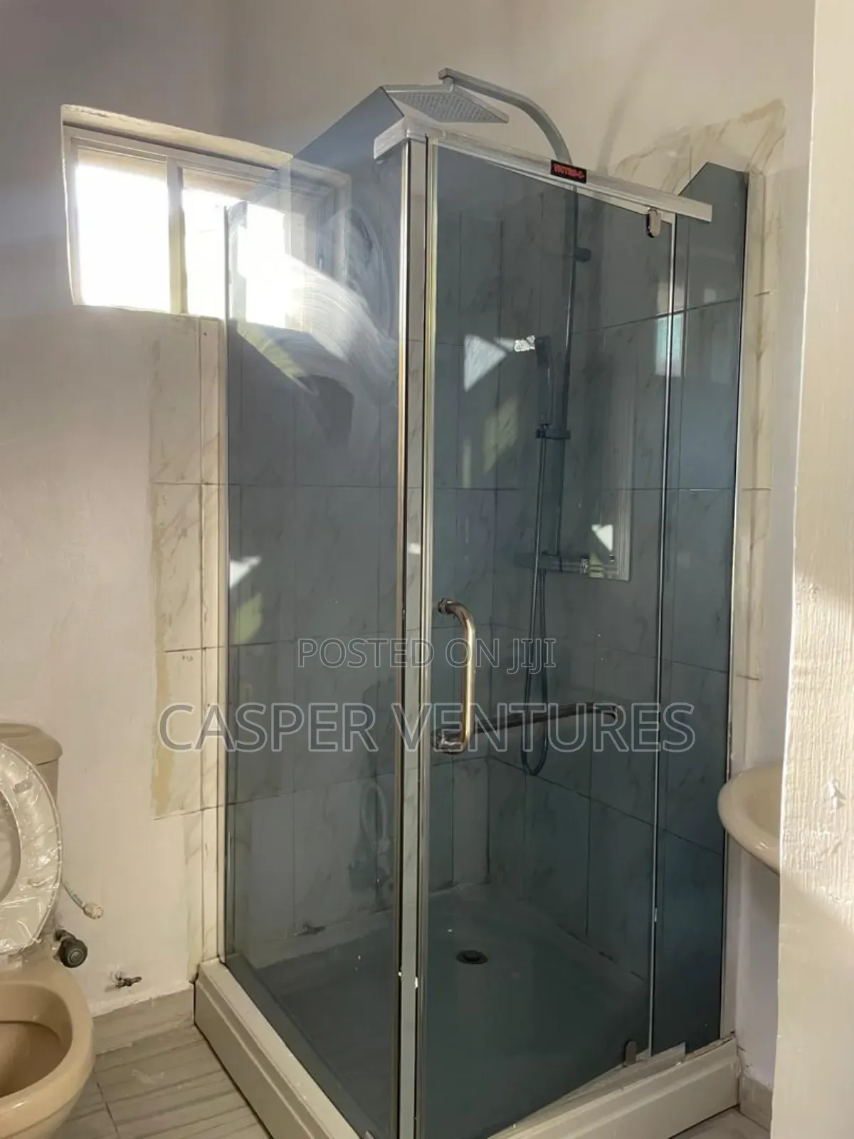 1bdrm Room & Parlour in Paradise 3, Chevron for rent