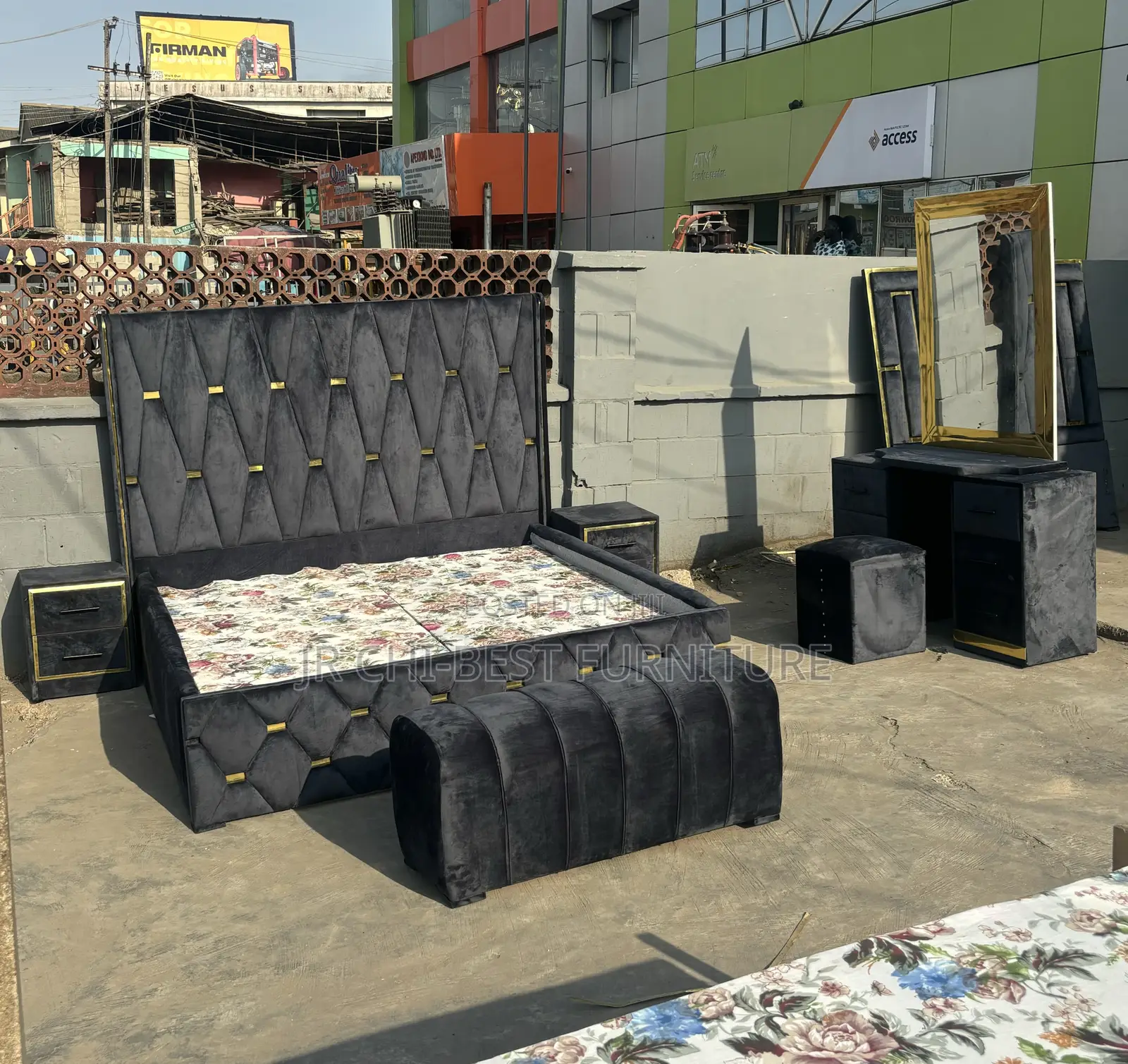 Family Size Padded Full 6 by 6 HDF Bedframe Set of Distinct Quality