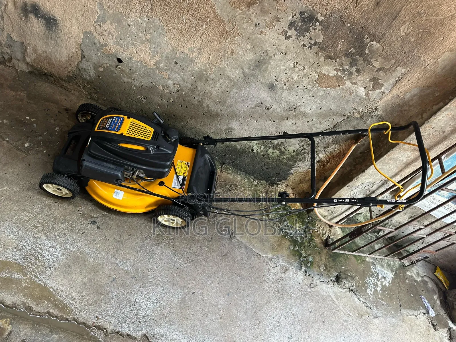 Original. U.S.A. Cub Cadet Ohv 173cc 6.75hp Lawn Mower