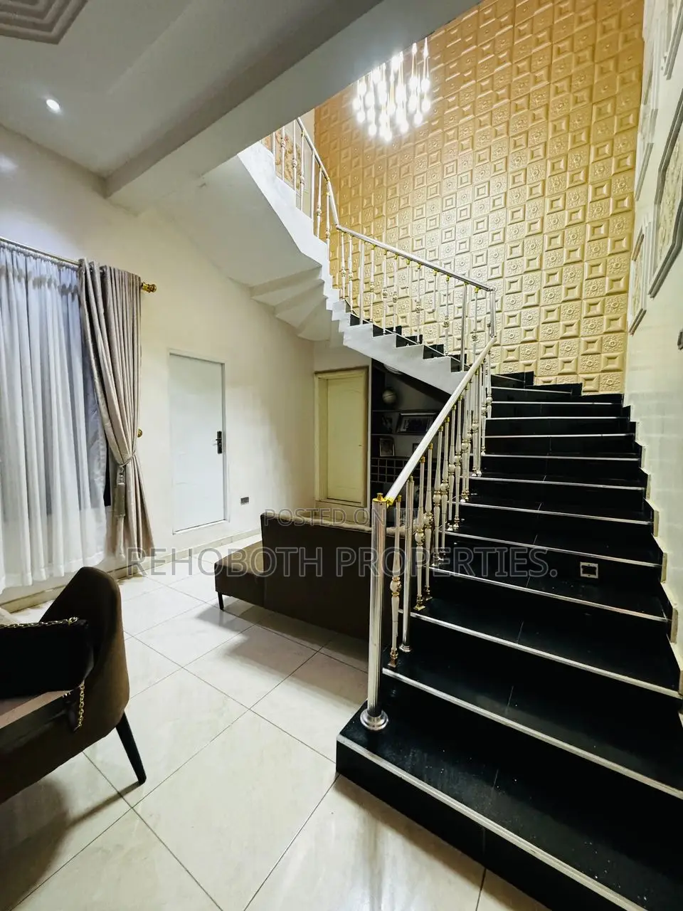 6bdrm Duplex in Aerodrome, Ibadan for sale