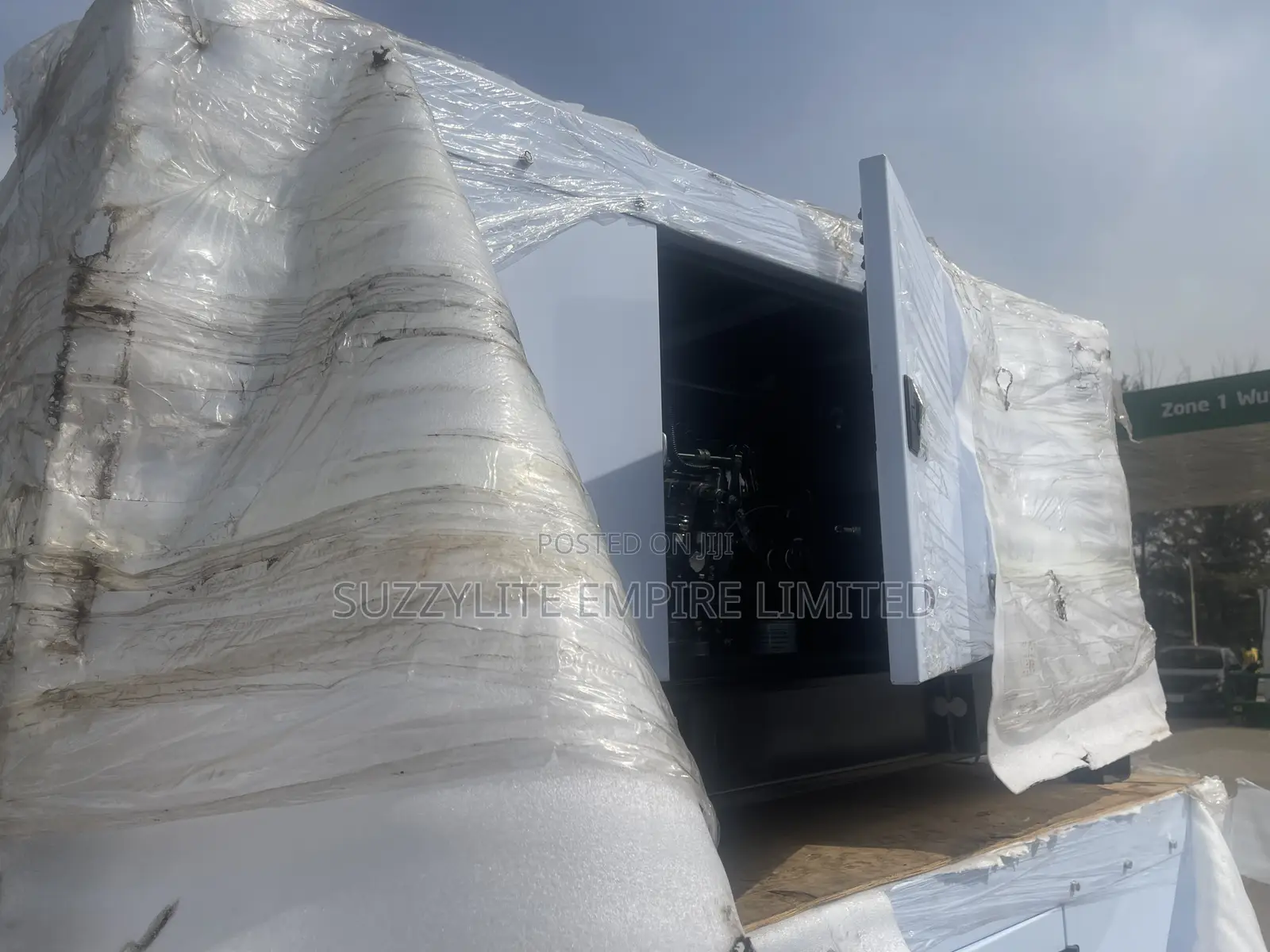 Perkins 13kva Soundproof Disesel Generator Copper Coil Engine