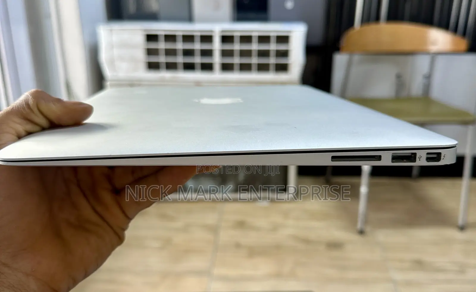 Laptop Apple MacBook Air 2011 4GB Intel Core i5 SSD 256GB