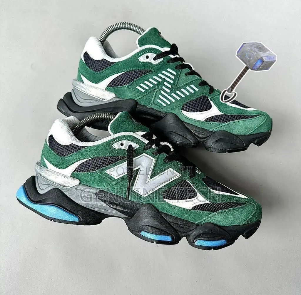 *New Balance 9060 Snks