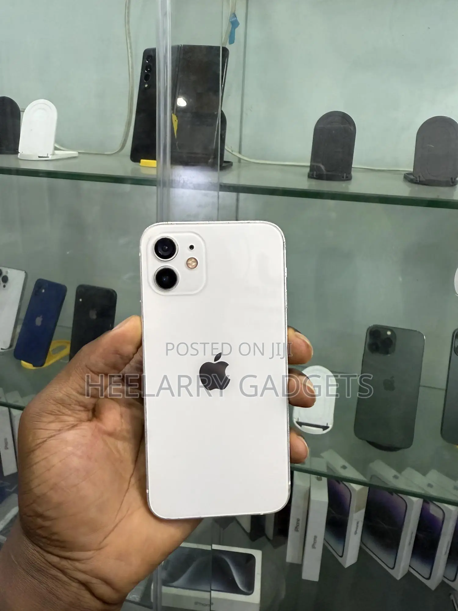 Apple iPhone 12 64 GB White