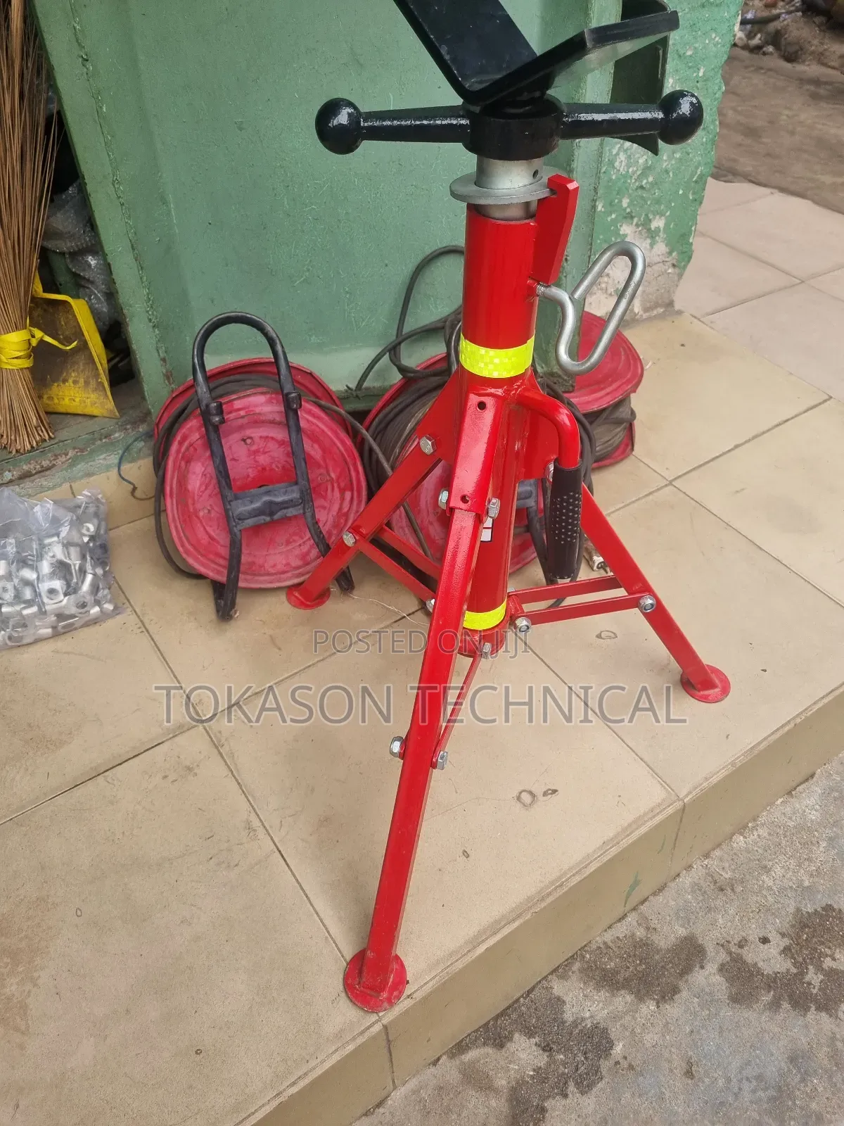 Vevor v-Head Pipe Stand