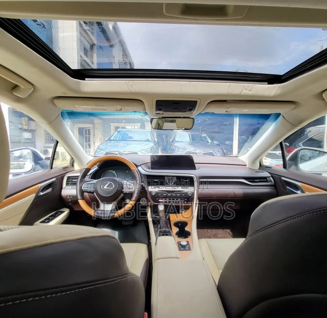 Lexus RX 350 FWD 2017 White