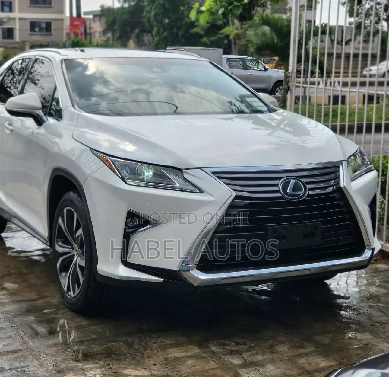 Lexus RX 350 FWD 2017 White