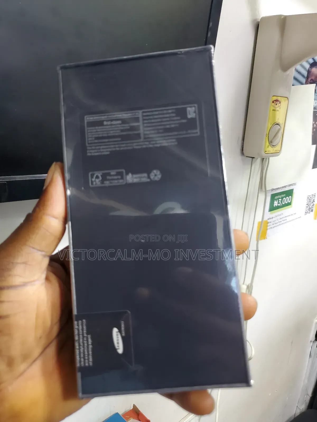 New Samsung Galaxy Z Flip3 5G 256 GB Yellow