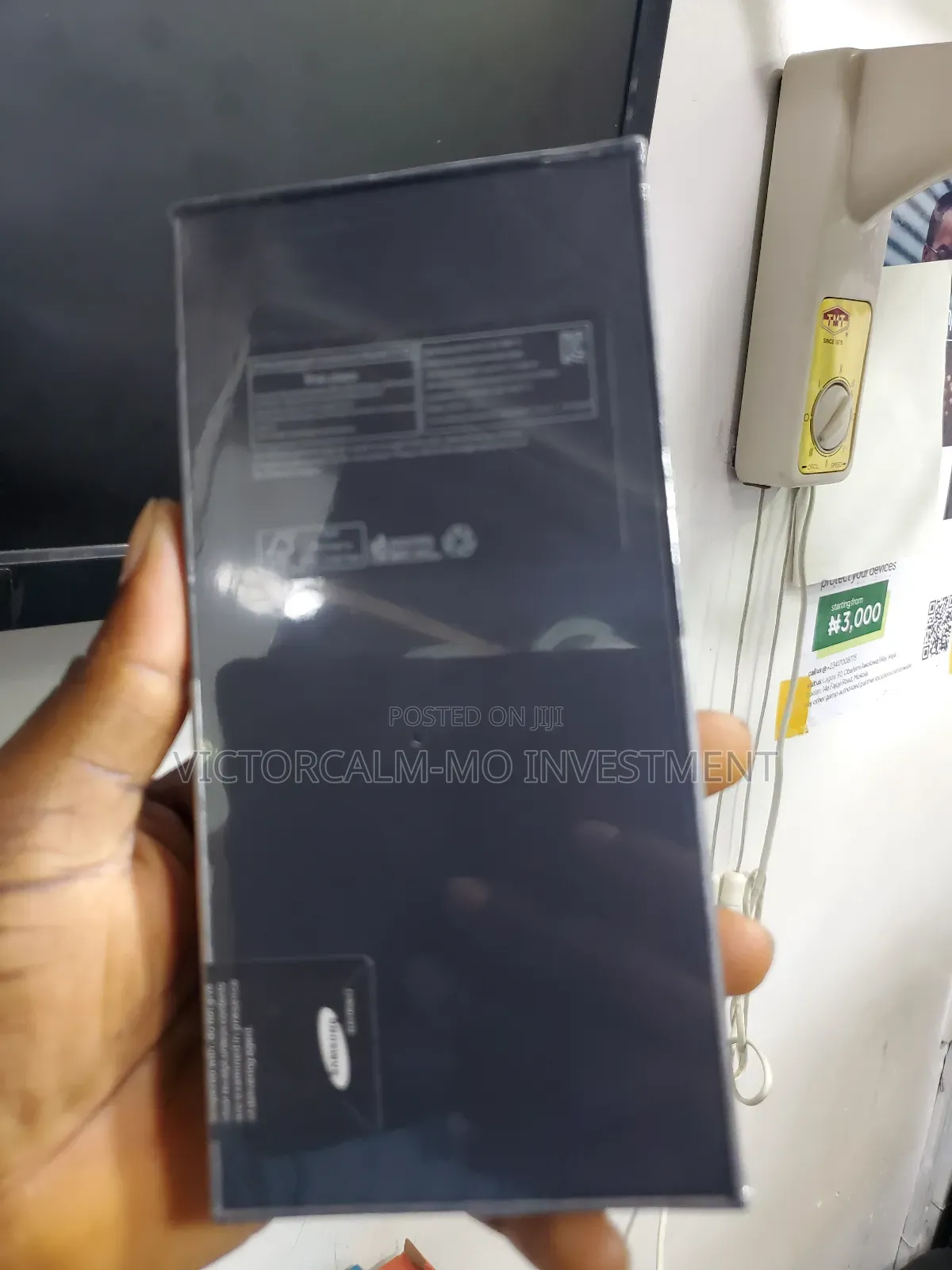 New Samsung Galaxy Z Flip3 5G 256 GB Yellow