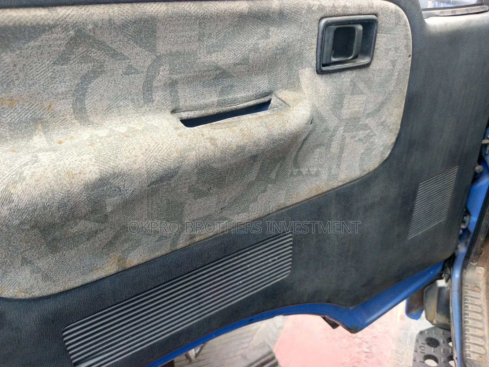 Tokunbo Nissan Cabstar 2003