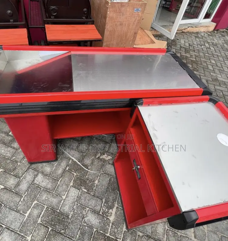 Cash Point Table / Supermarkets