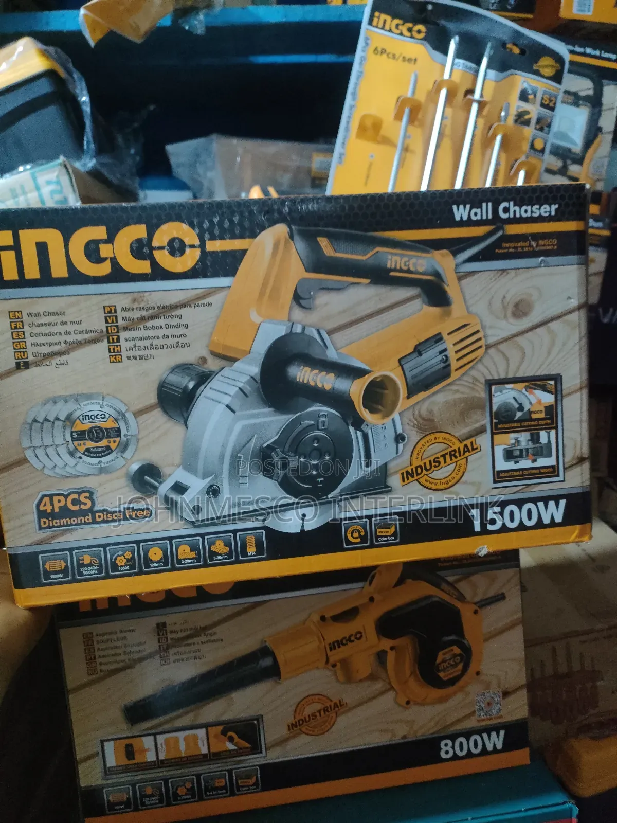 Wall Chaser