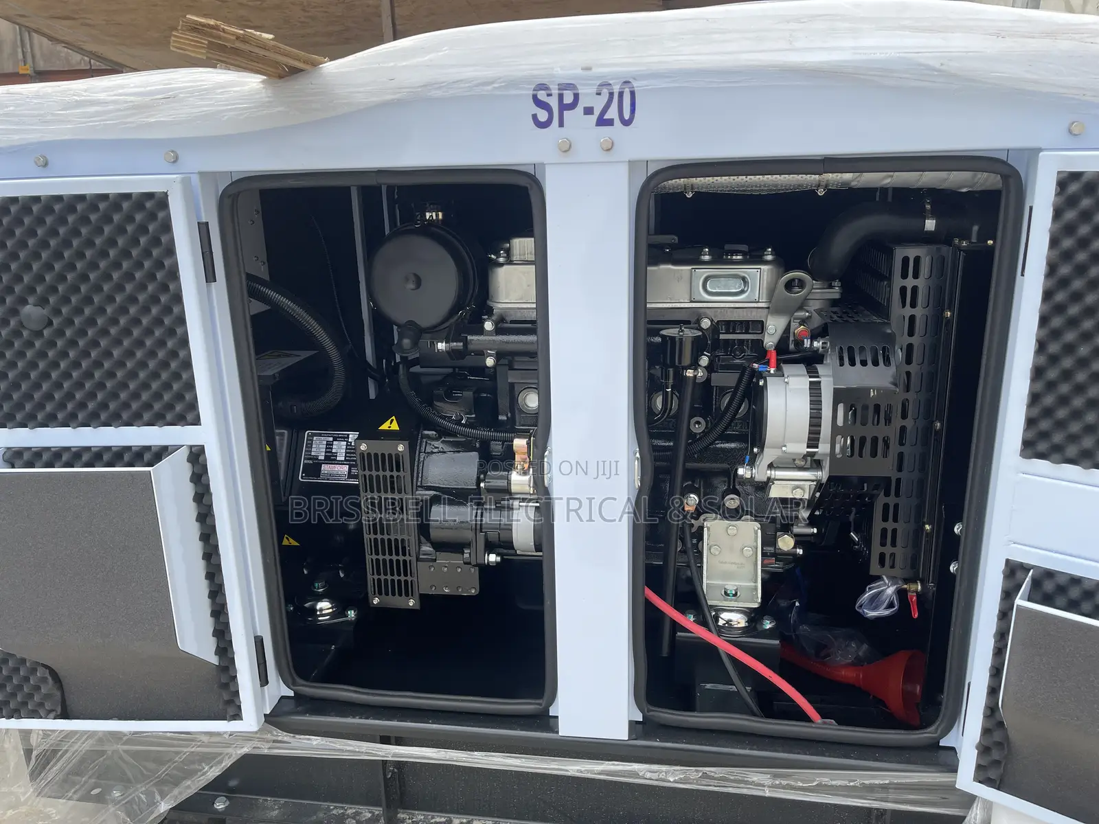 Super Silent Uk Perkins Soundproof Diesel Generator 20kva