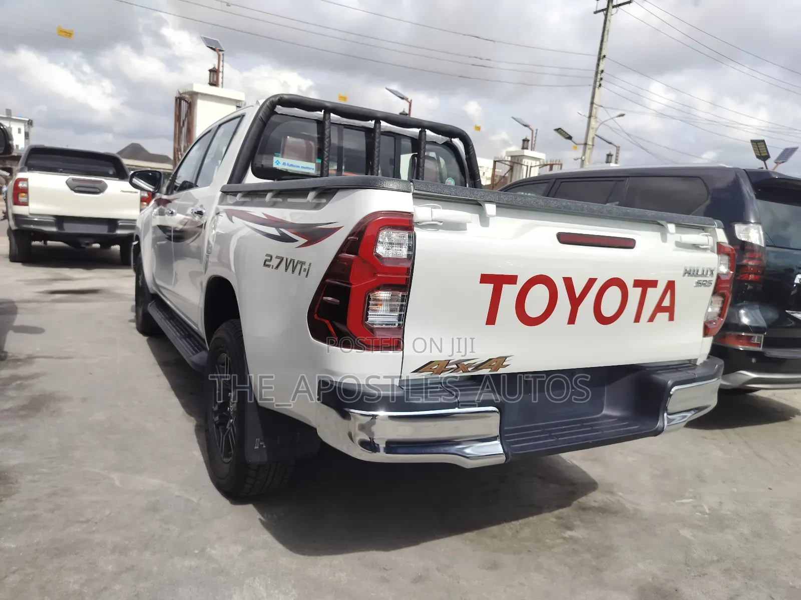 New Toyota Hilux 2023 White