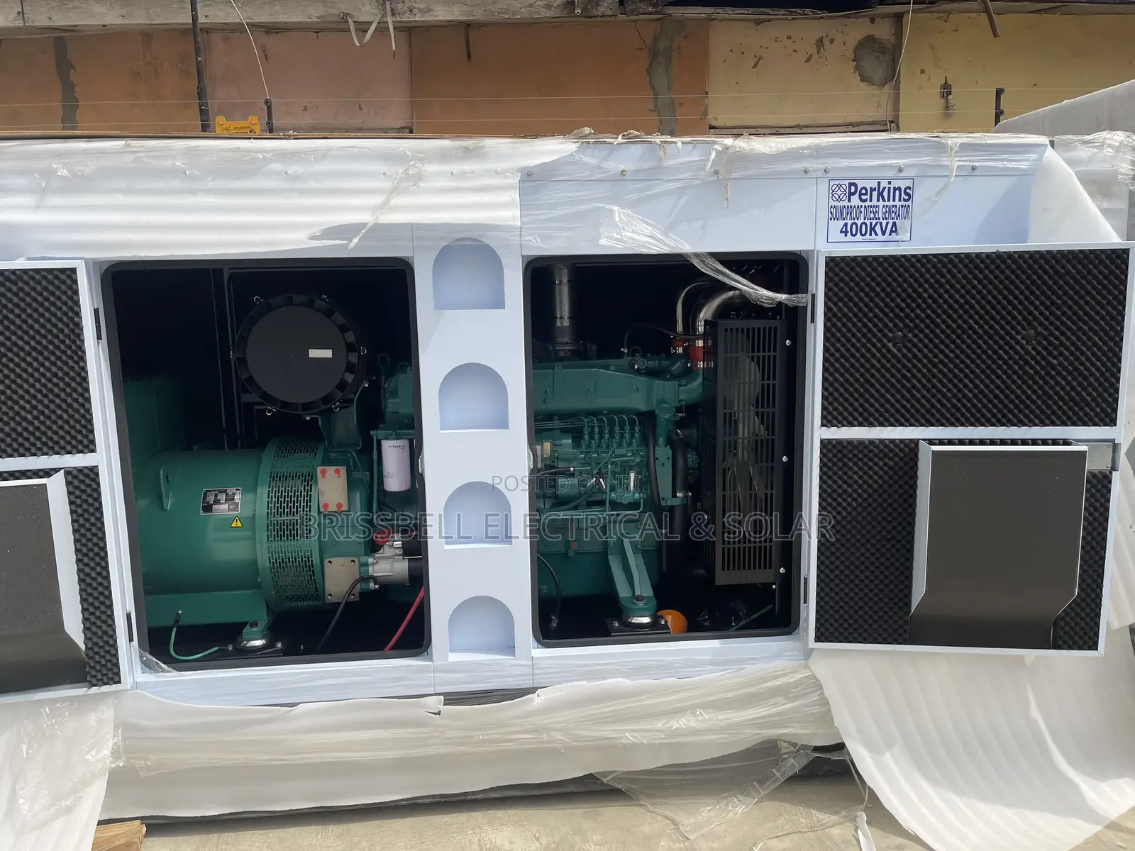Super Silent Uk Perkins Soundproof Diesel Generator 400kva