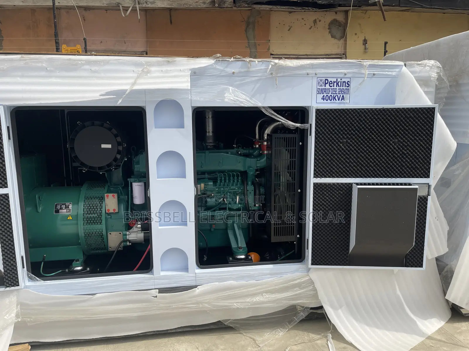 Super Silent Uk Perkins Soundproof Diesel Generator 400kva