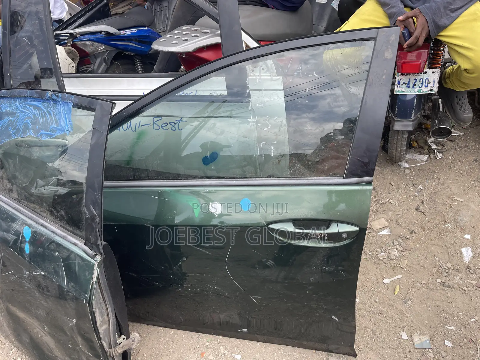 Toyota Corolla 2014 Front and Back Door