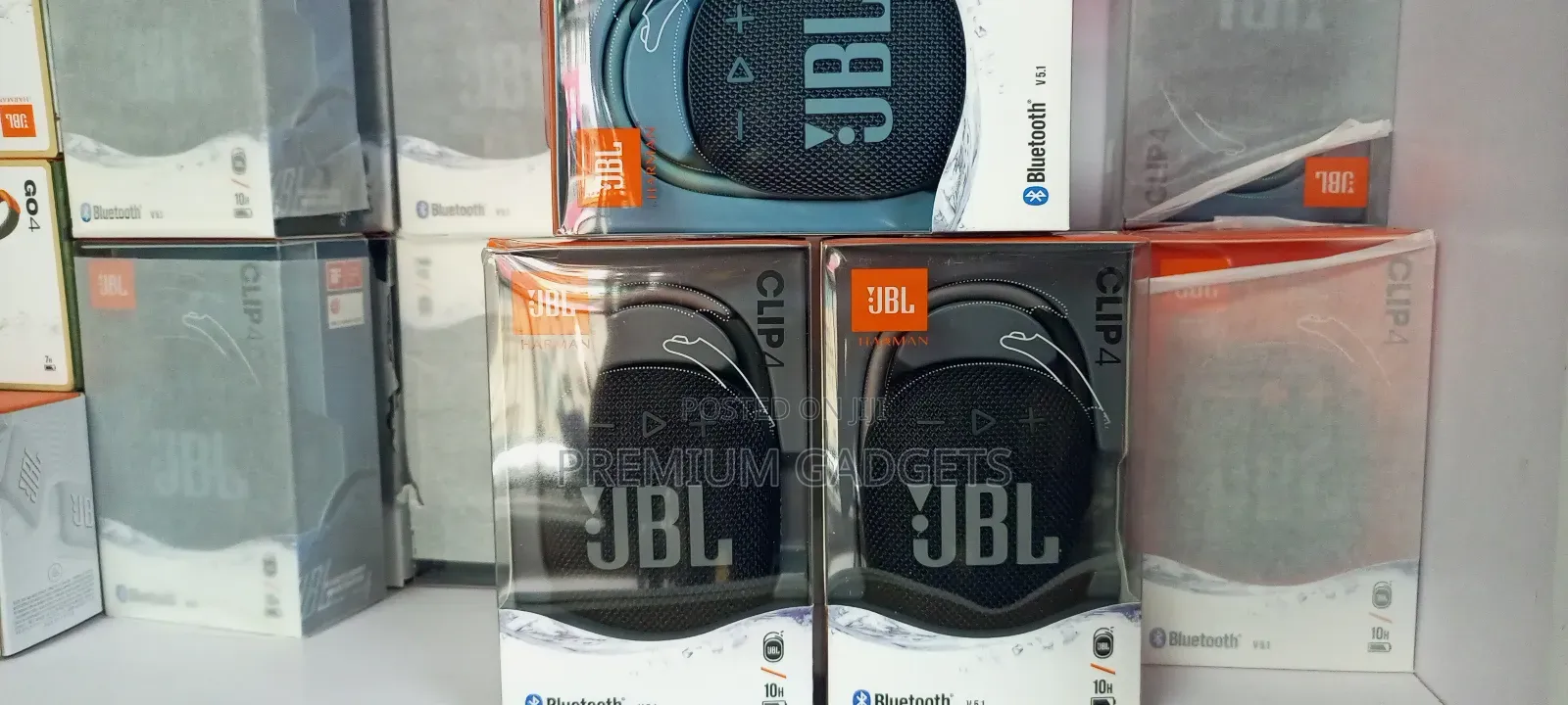 JBL Clip 4