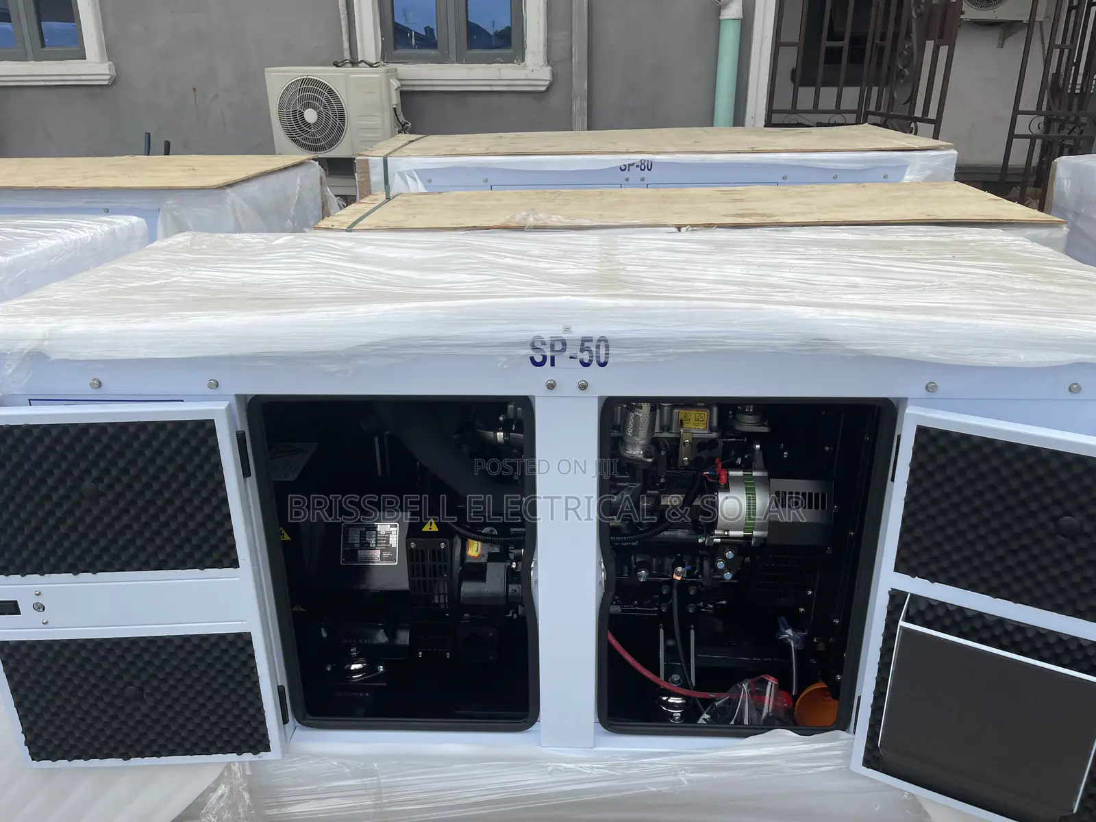 Super Silent Uk Perkins Soundproof Diesel Generator 40kva
