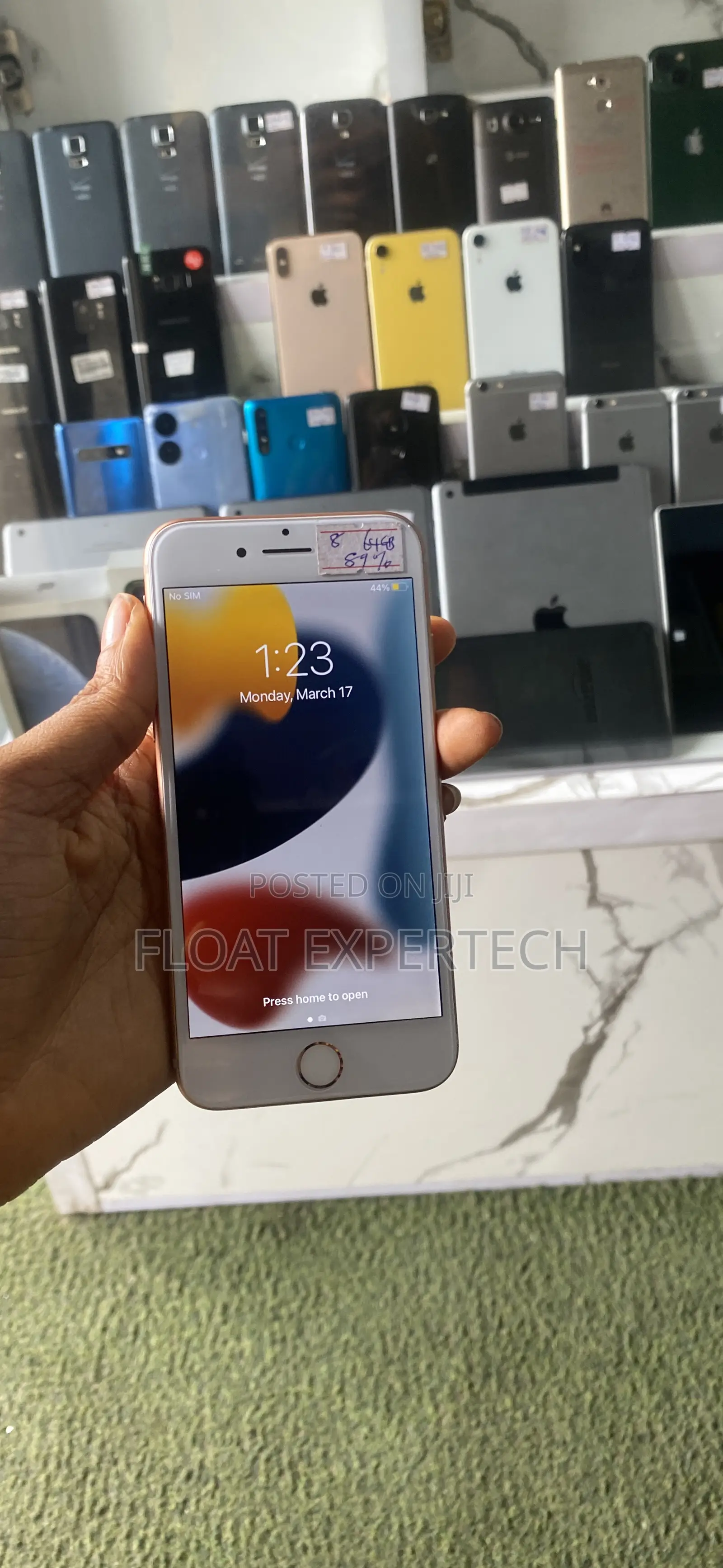 Apple iPhone 8 64 GB Rose Gold