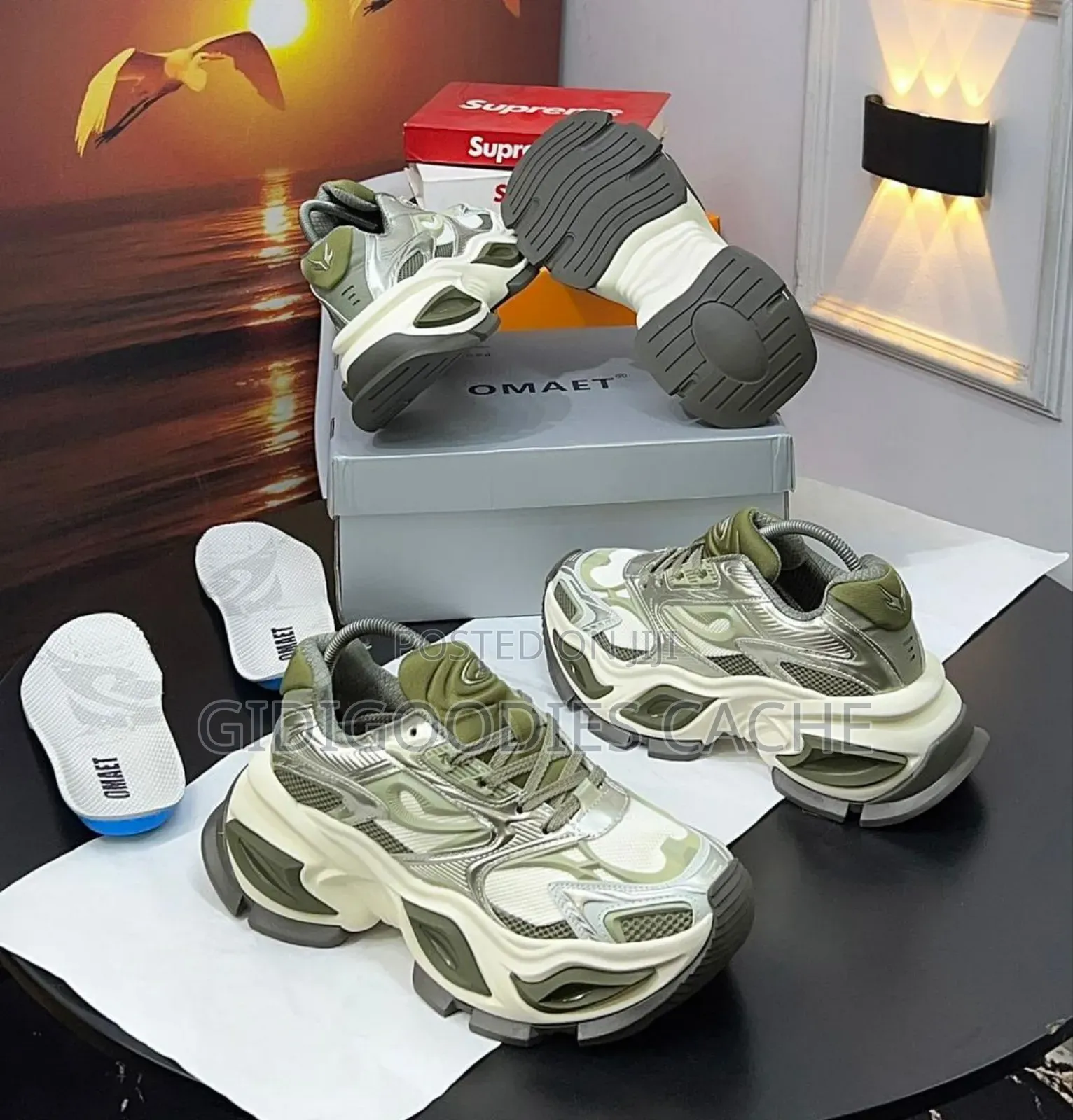 Omaet Sneakers
