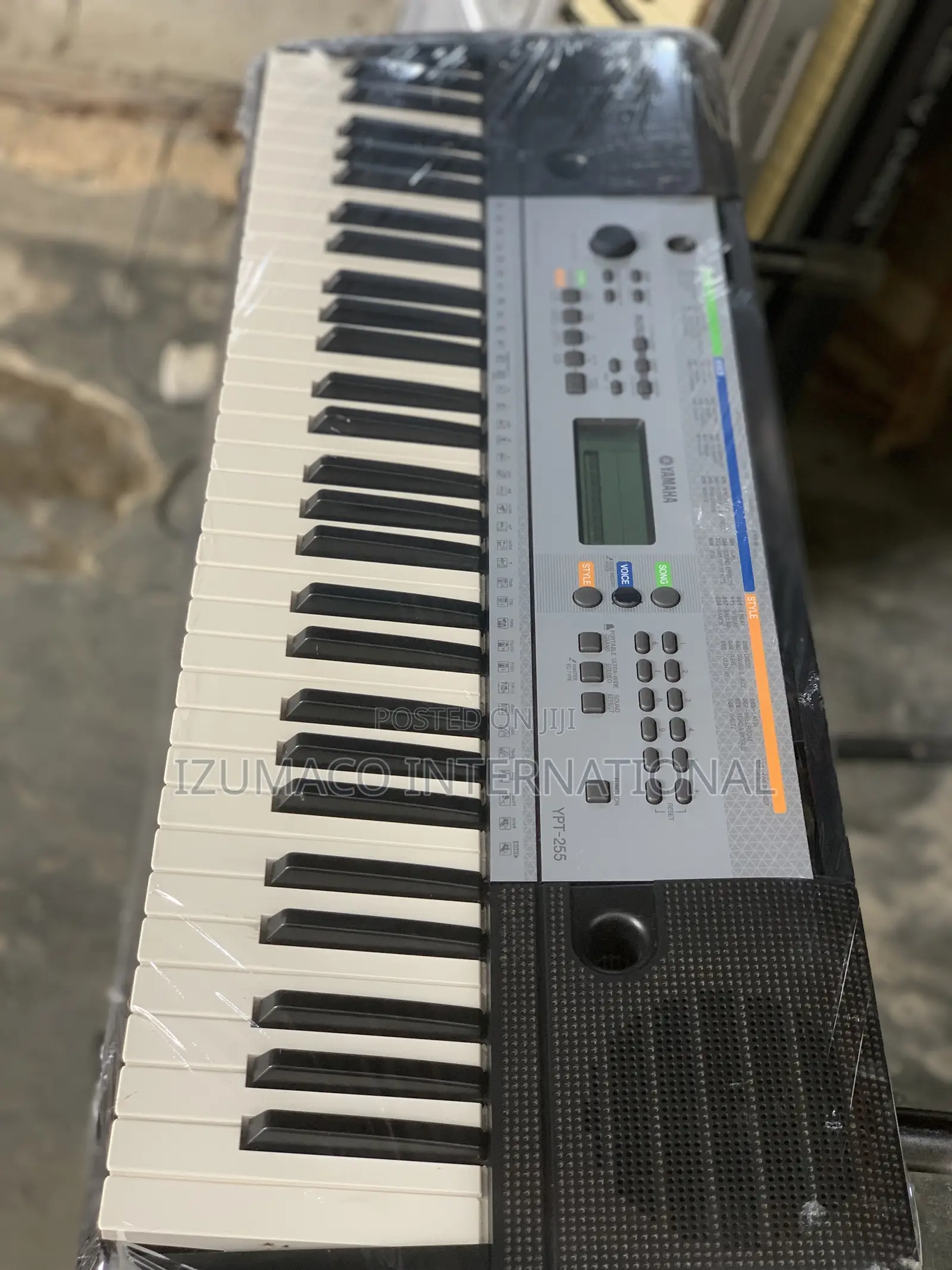 Ypt 255- 5-Octave Durable Yamaha Keyboard