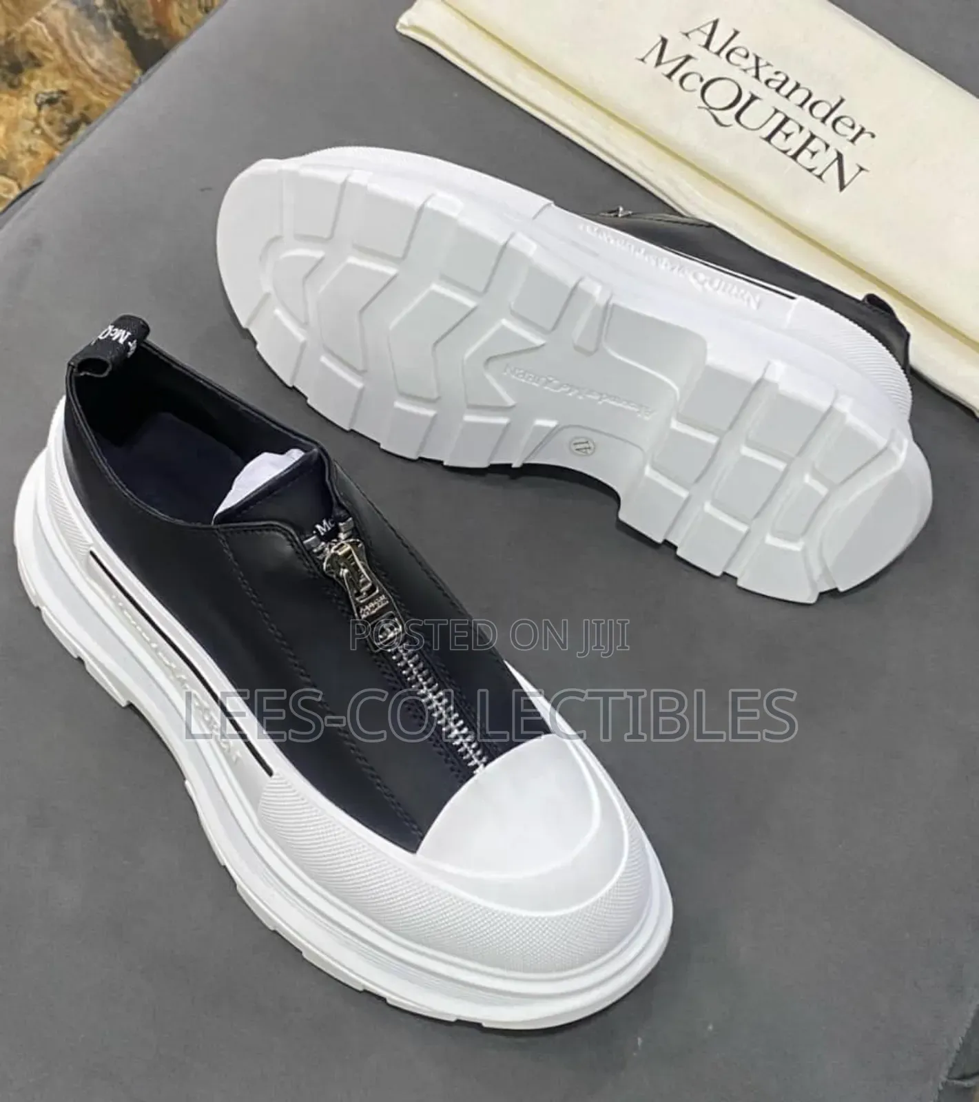 Top Quality Alexander McQueen Unisex Sneakers