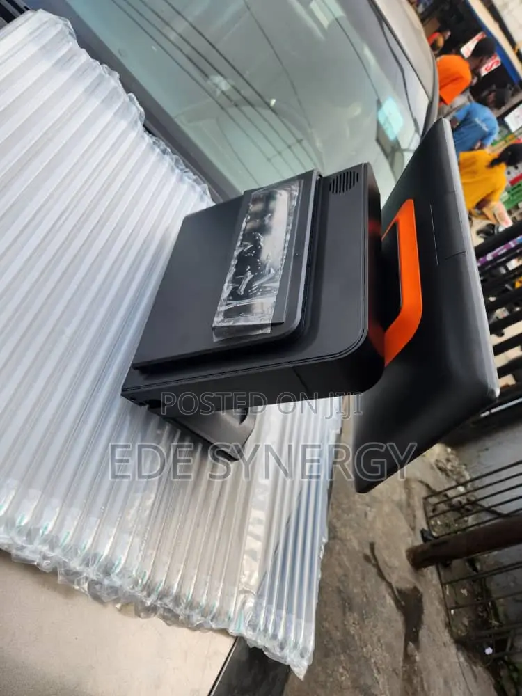 New Smart and Sleek Design Pos Machines Fast and Efficient