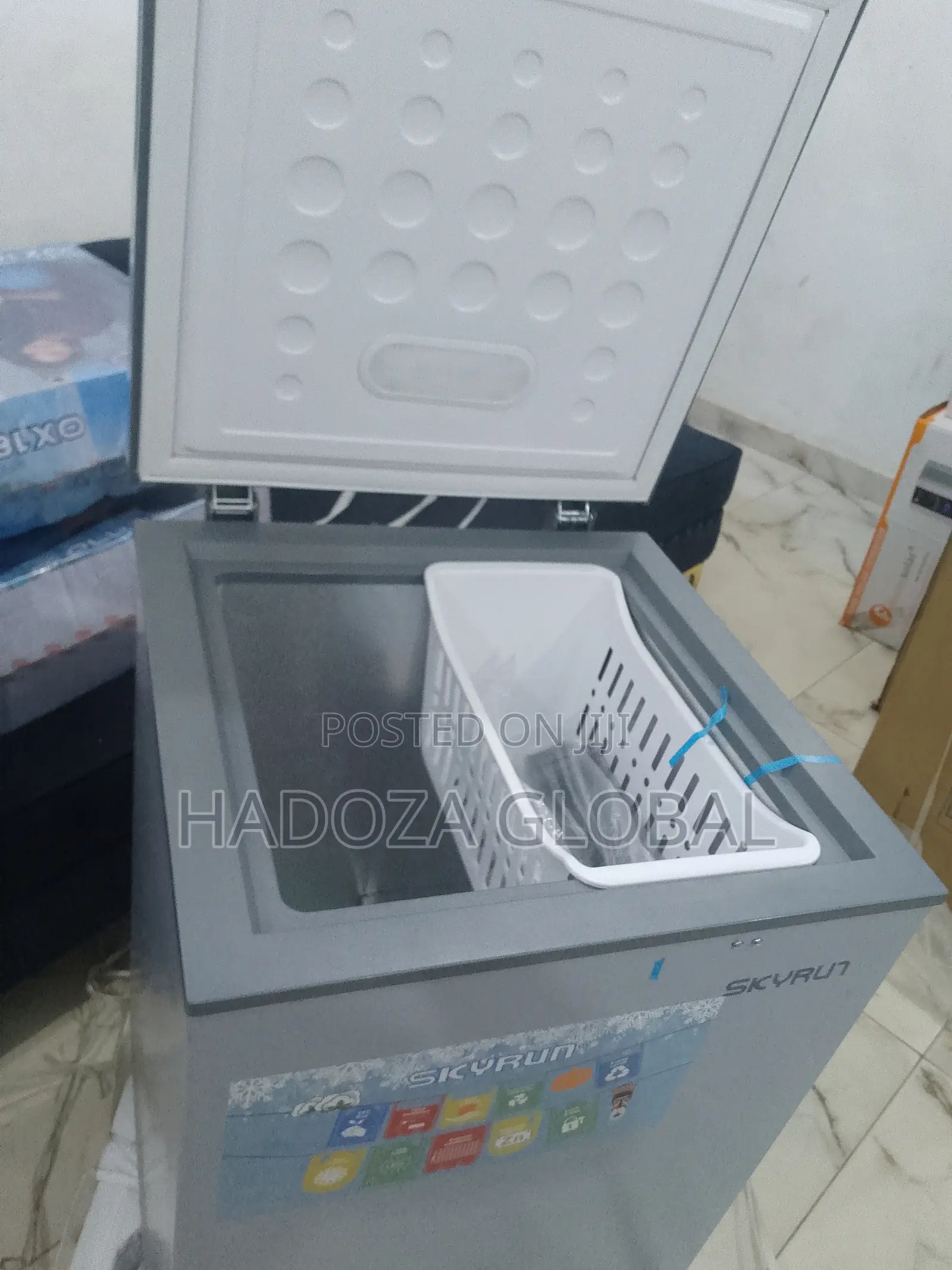 Chest Quick Freezer by Skyrun