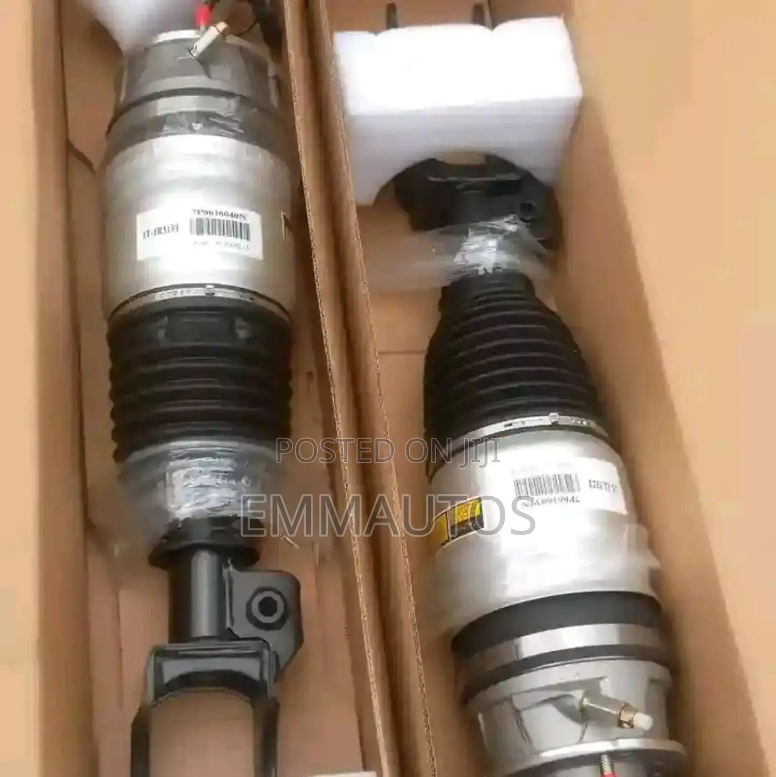 Front Shock Absorber Porsche Cayanne 2013