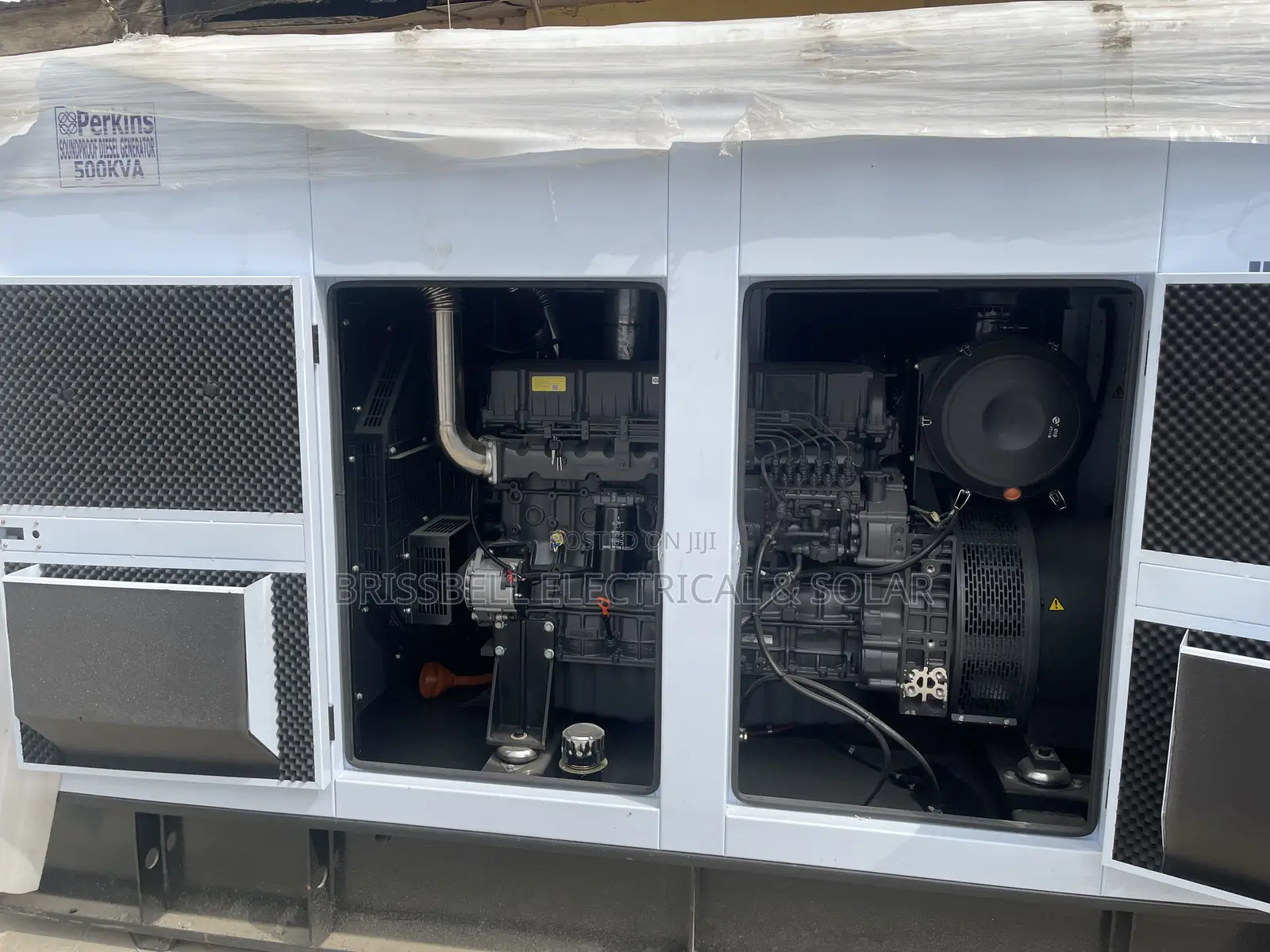 Strong & Silent Uk Perkin Soundproof Diesel Generator 500kva