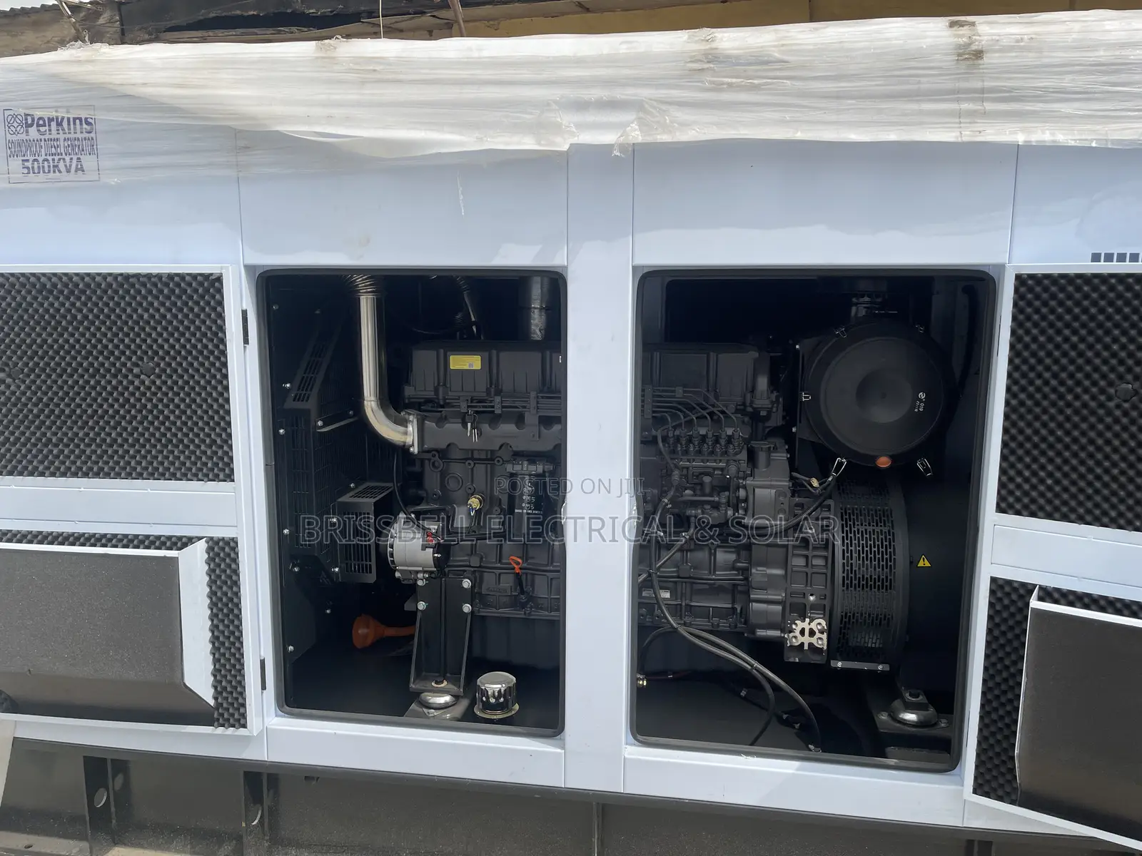 Strong & Silent Uk Perkin Soundproof Diesel Generator 500kva