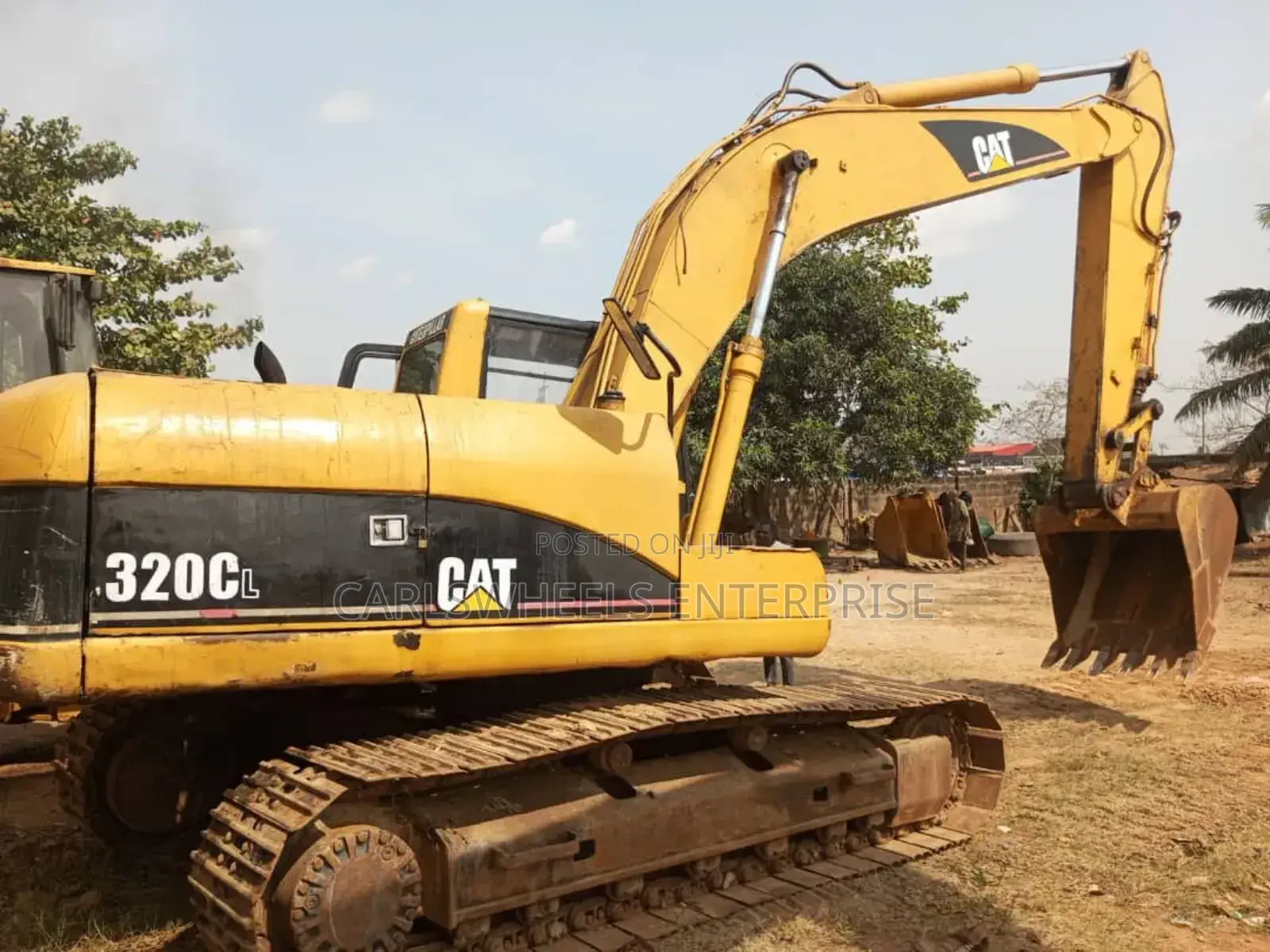 Fairly Nigerian Used Caterpillar Excavator 320cl