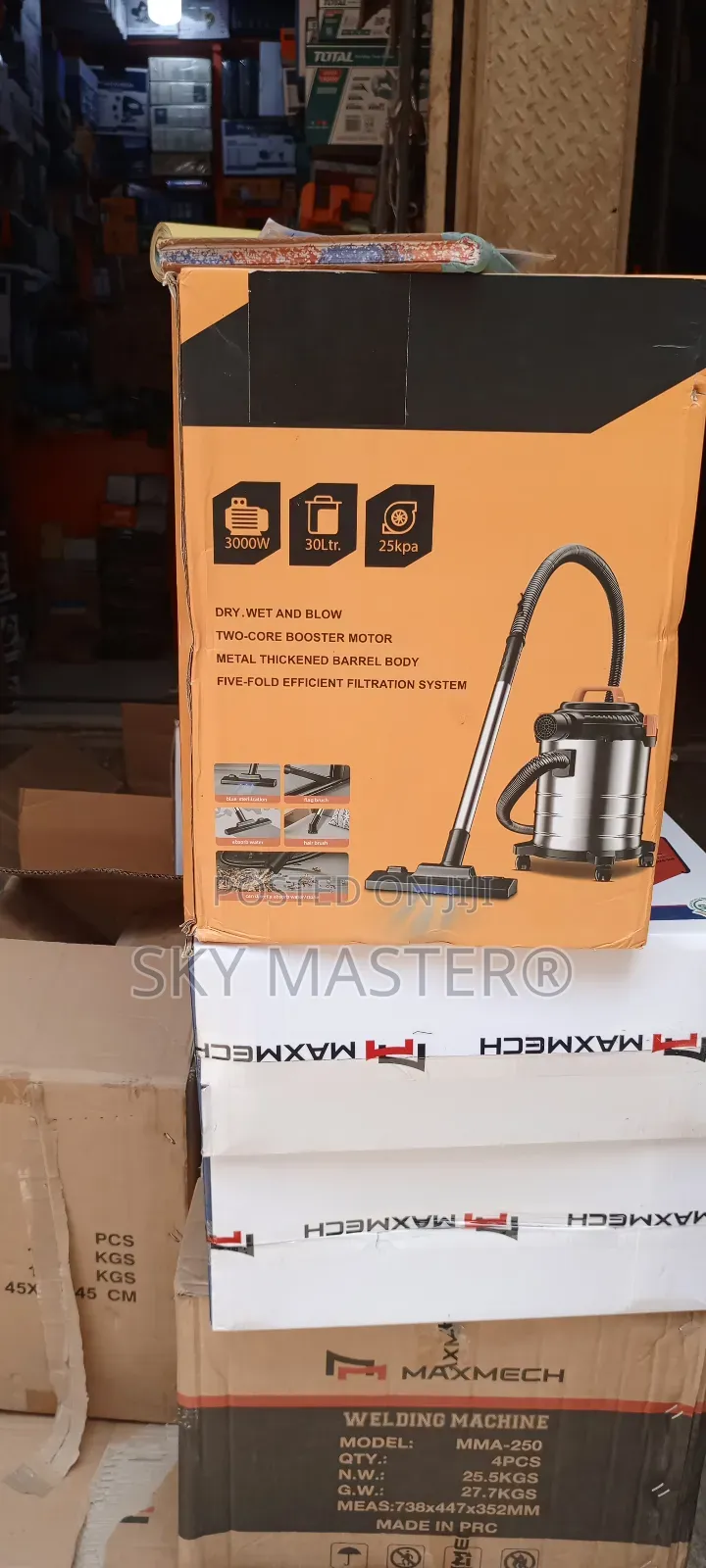 30 Litres Wet and Dry Vacuum Cleaner