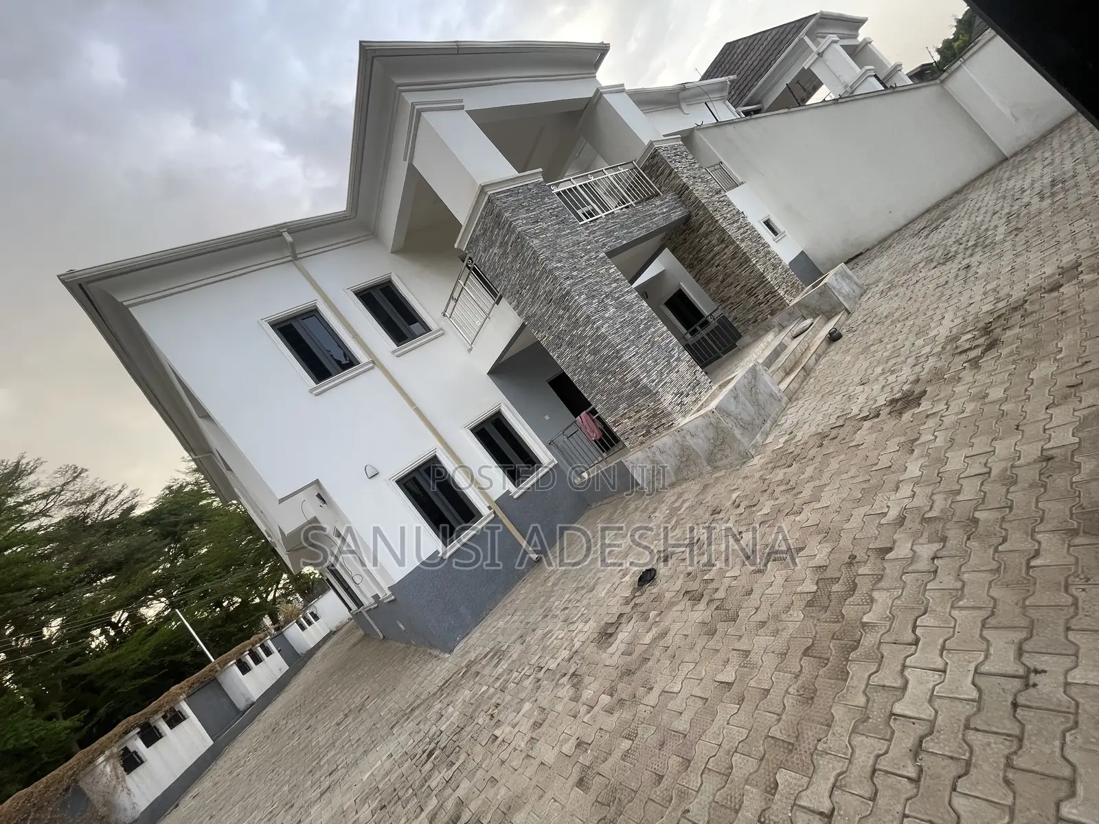 6bdrm Duplex in Gwarimpa Estate Fct, Gwarinpa for sale