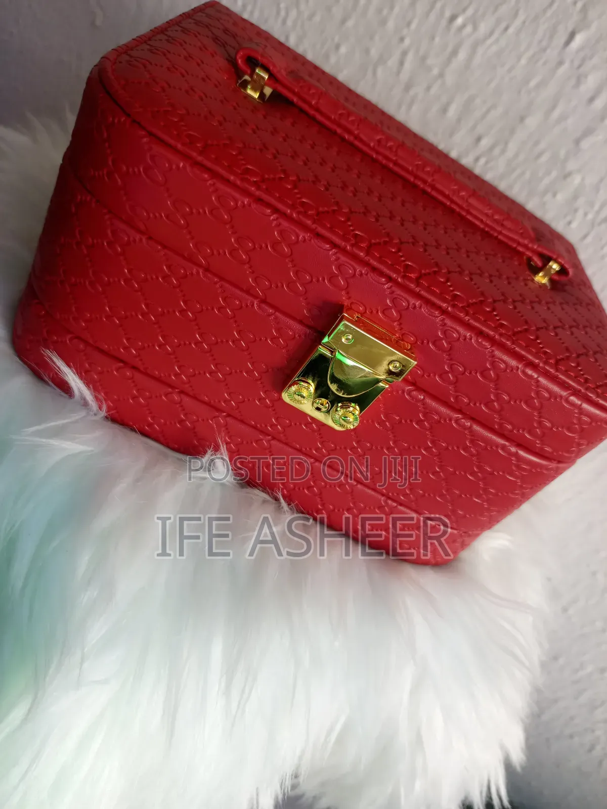 Queen Luxury Jewelry Box