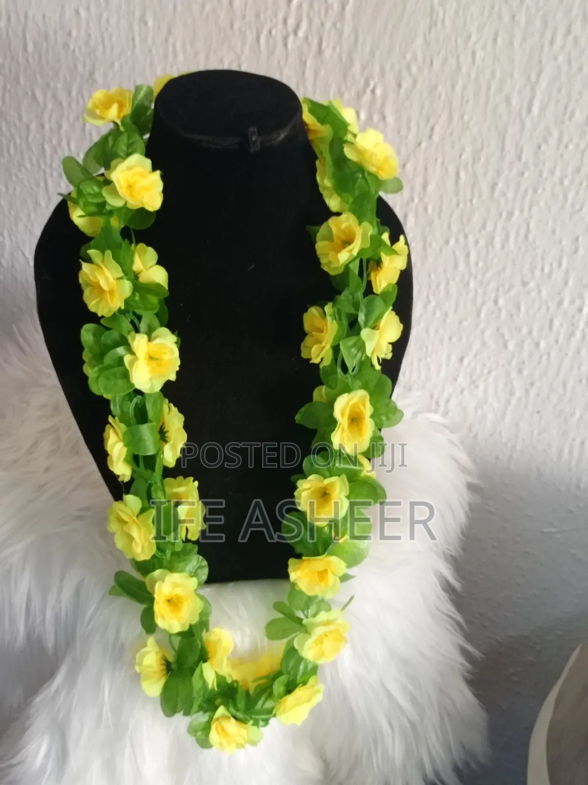Beautiful Neck Garland 002